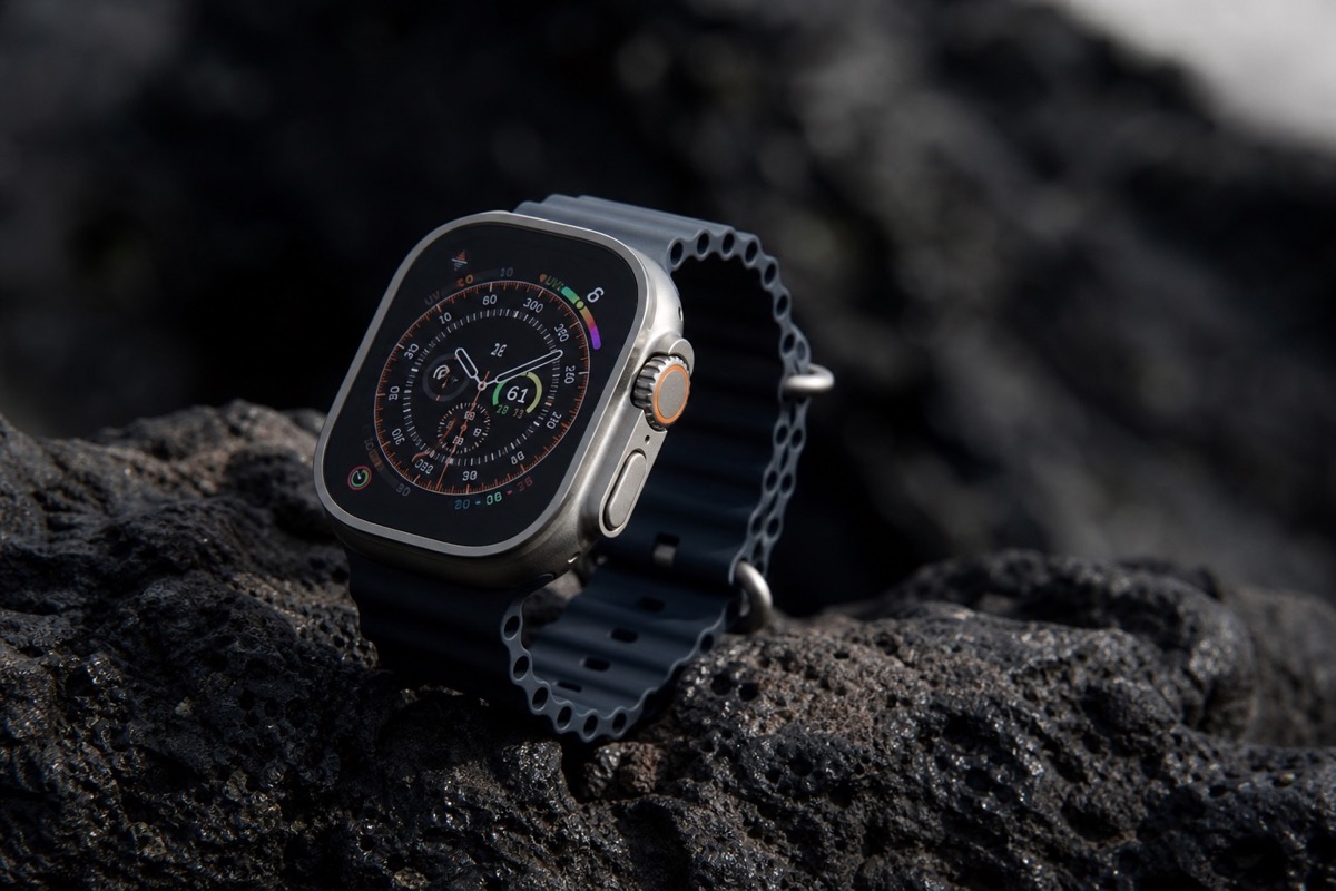 Apple Watch Ultra 2 photo: how to check serial and warranty coverage